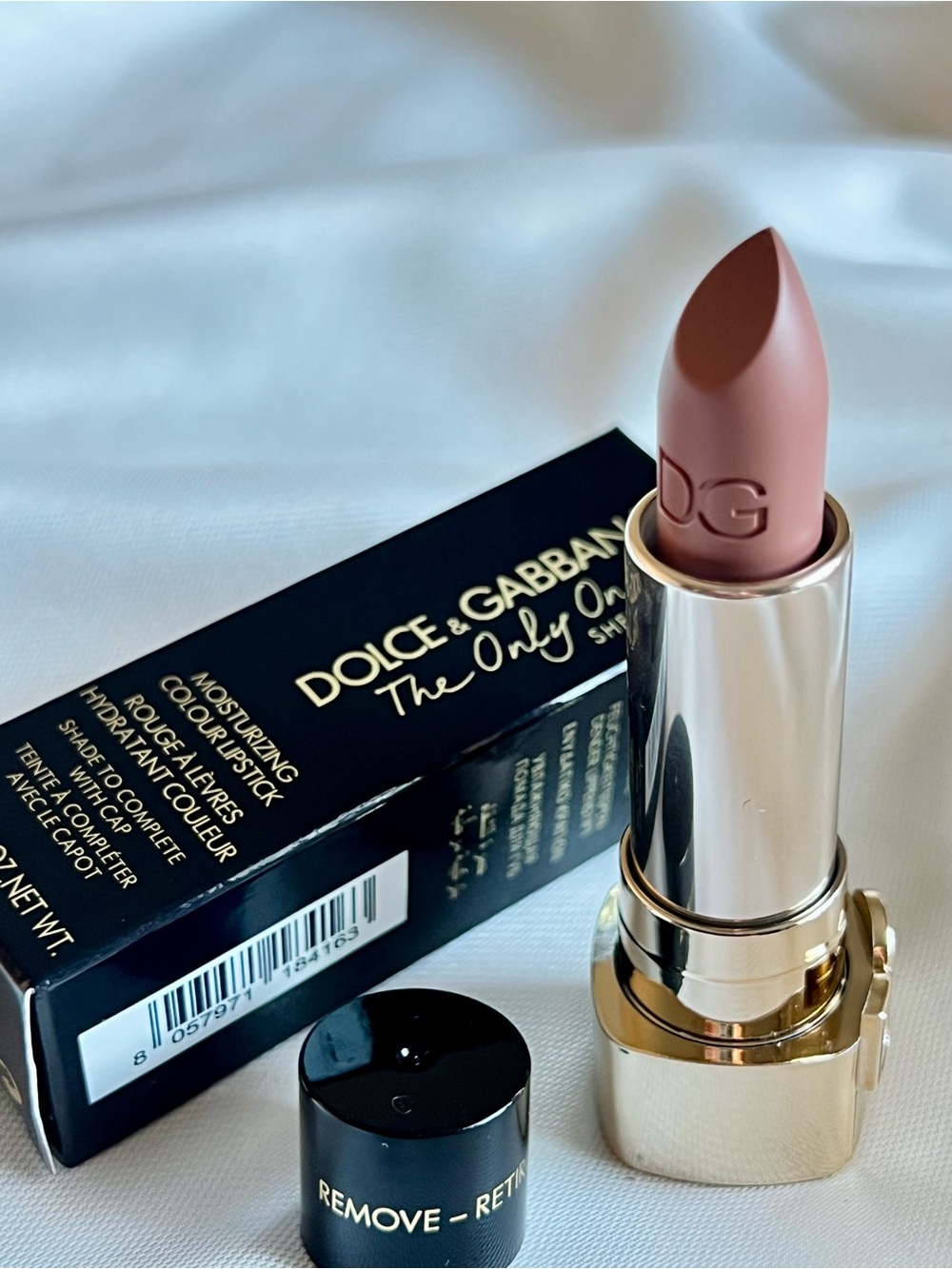 Dolce & Gabbana Sheer Lipstick in 
Touch Of Nude 125